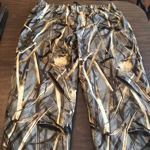 Excellent Columbia duck hunting pants